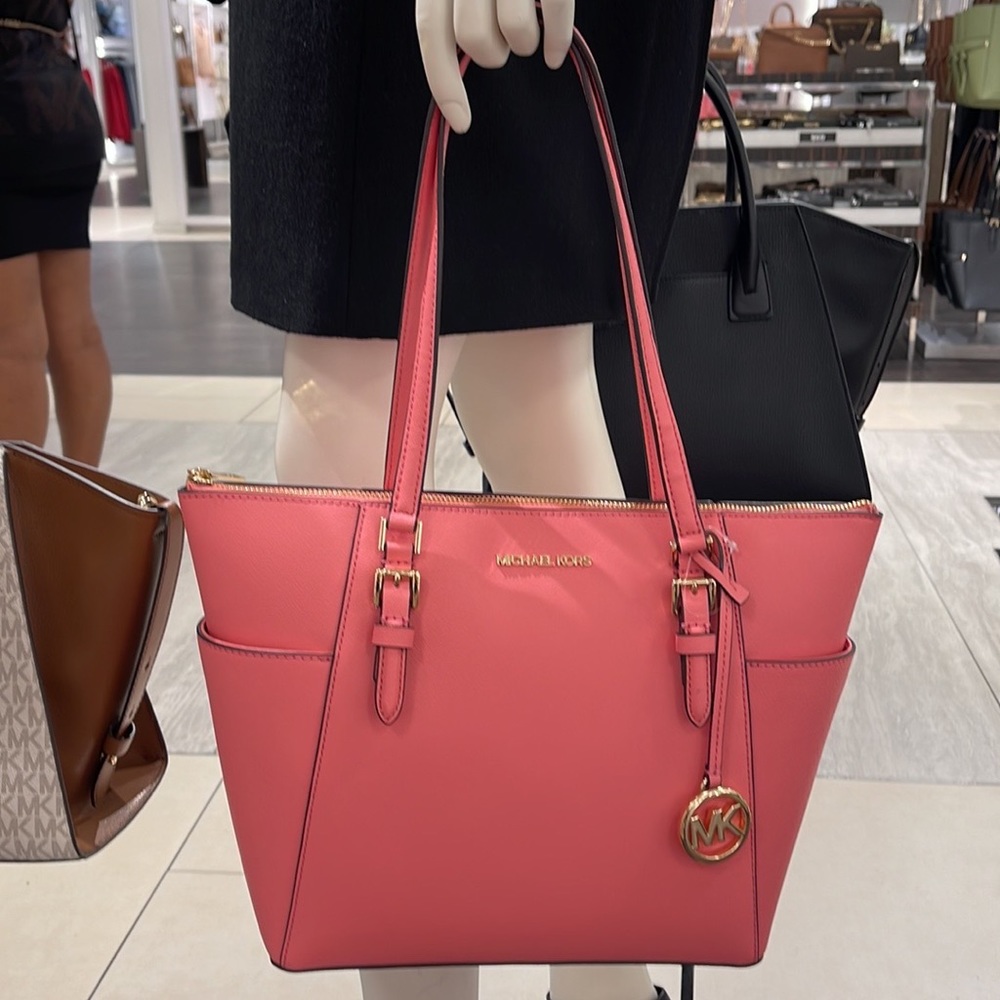 MICHAEL KORS Charlotte Large Leather Top-Zip Tote
Tea Rose - Picture 7 of 16